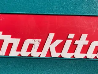 Makita