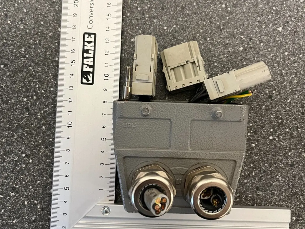Billede 8 - Harting Han stik med blandet Power & Data Modules