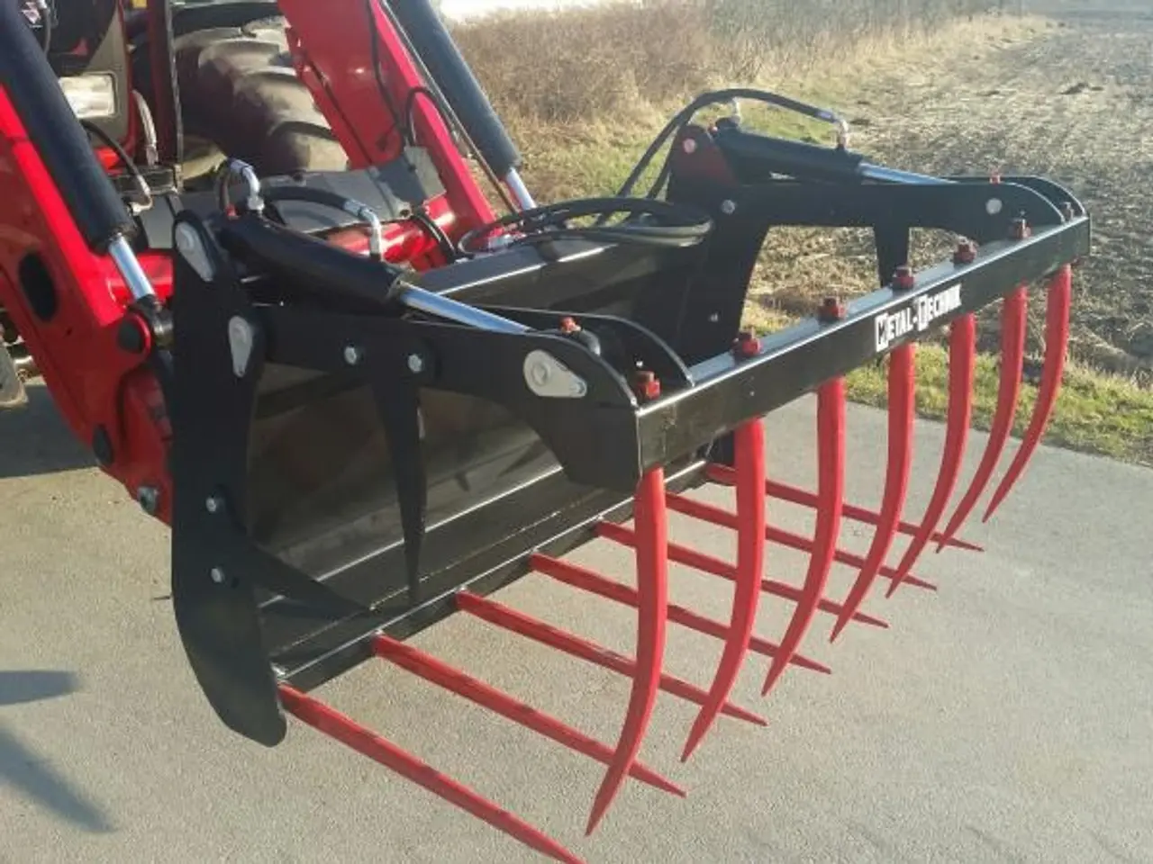 Billede 3 - Metal-Technik Siloklo m. løse tænder, 2 cyl. 140-200 cm