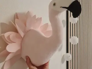 Trofæ til børneværelset - flamingo
