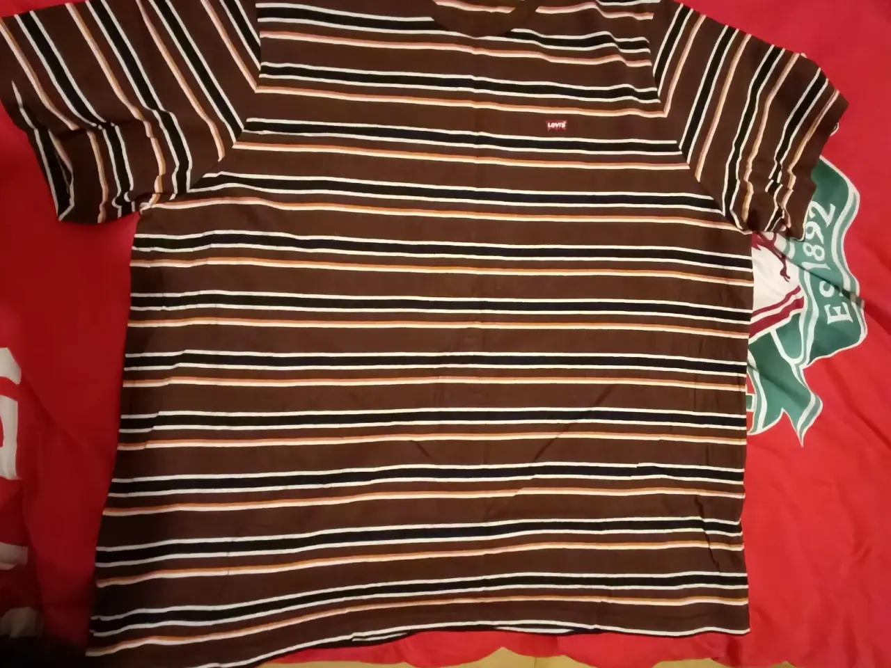 Billede 3 - Levis T-shirt
