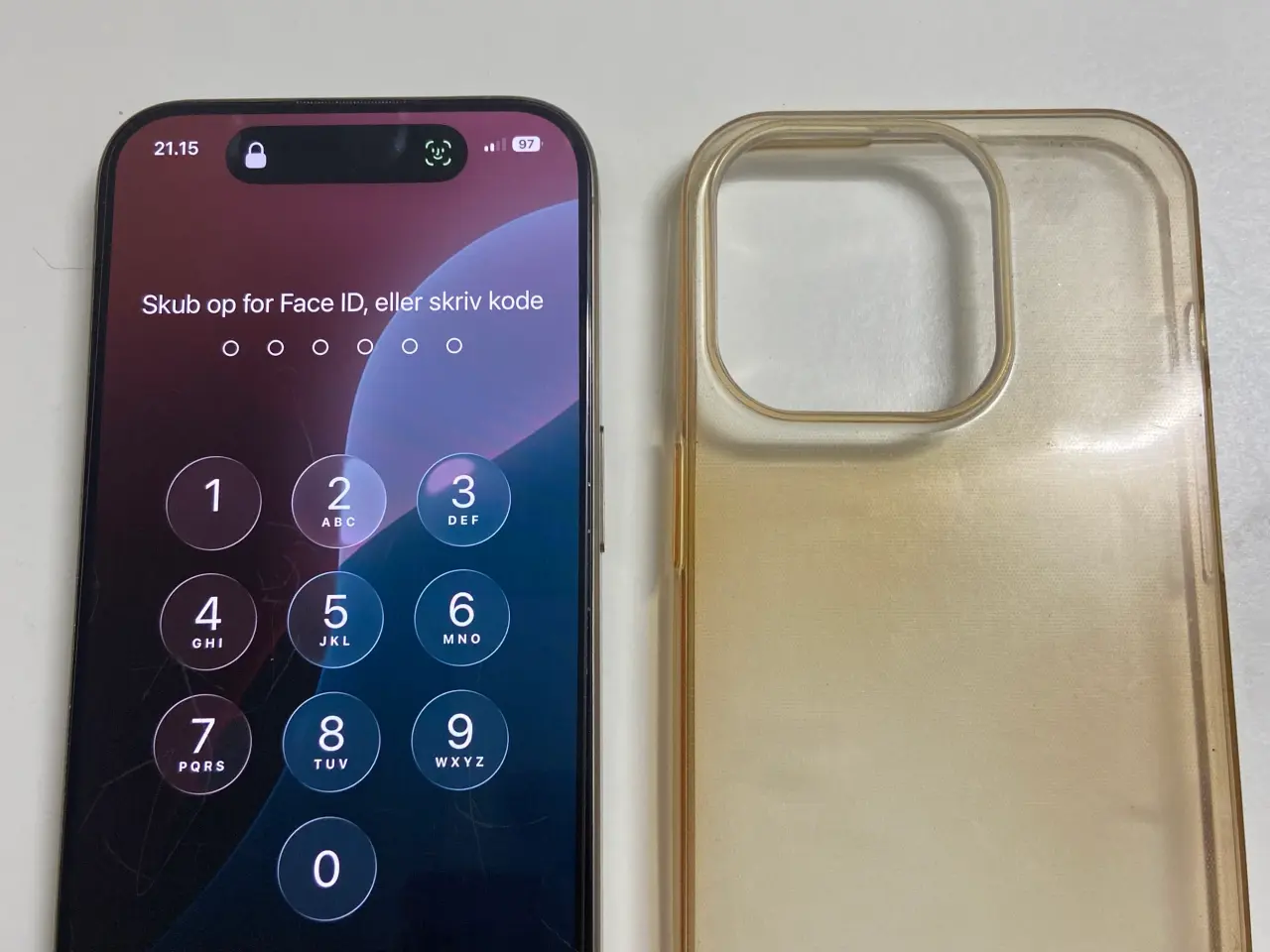Billede 2 - iPhone 15 pro 256 GB titanium