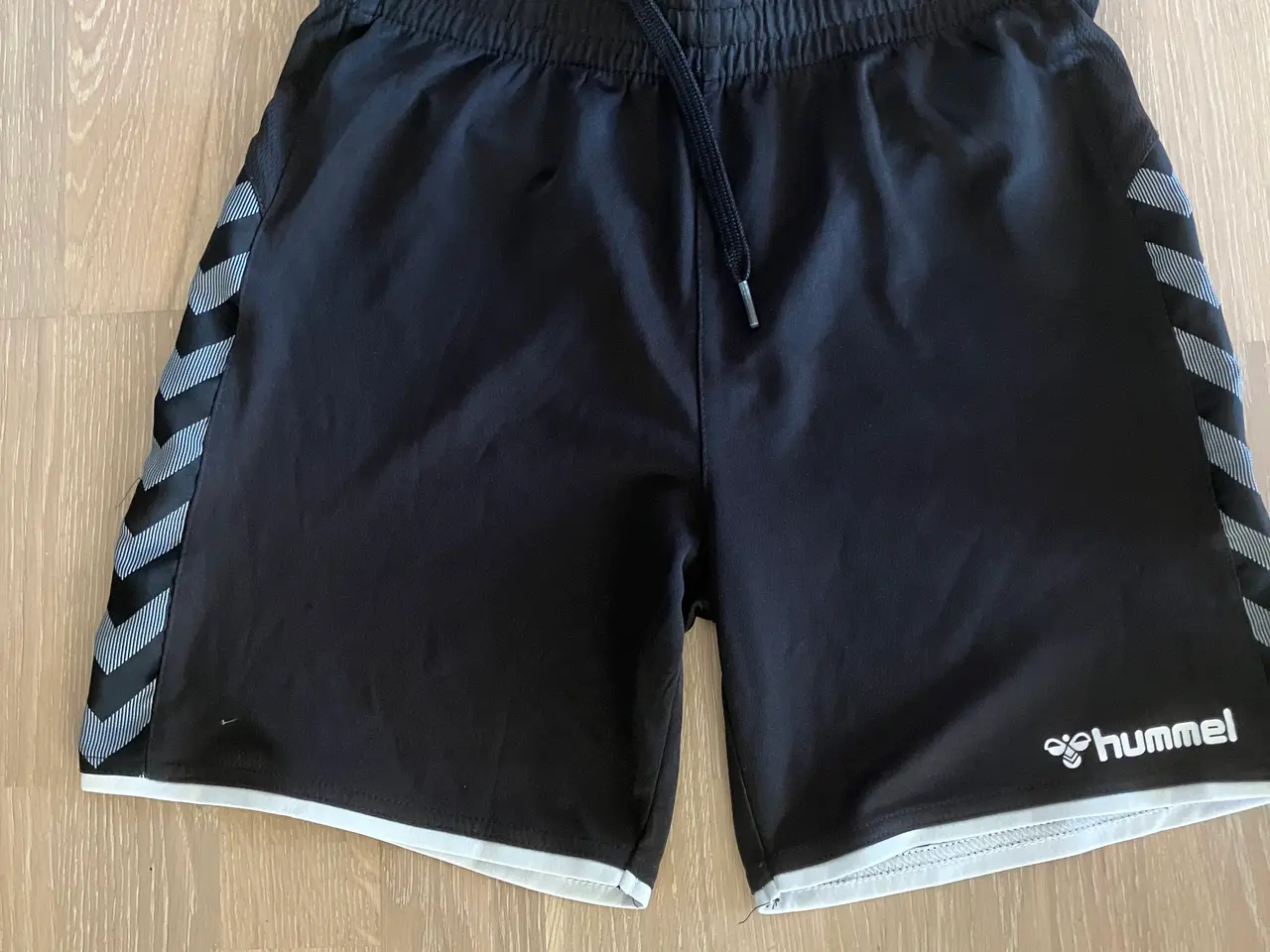 Billede 1 - Hummel shorts