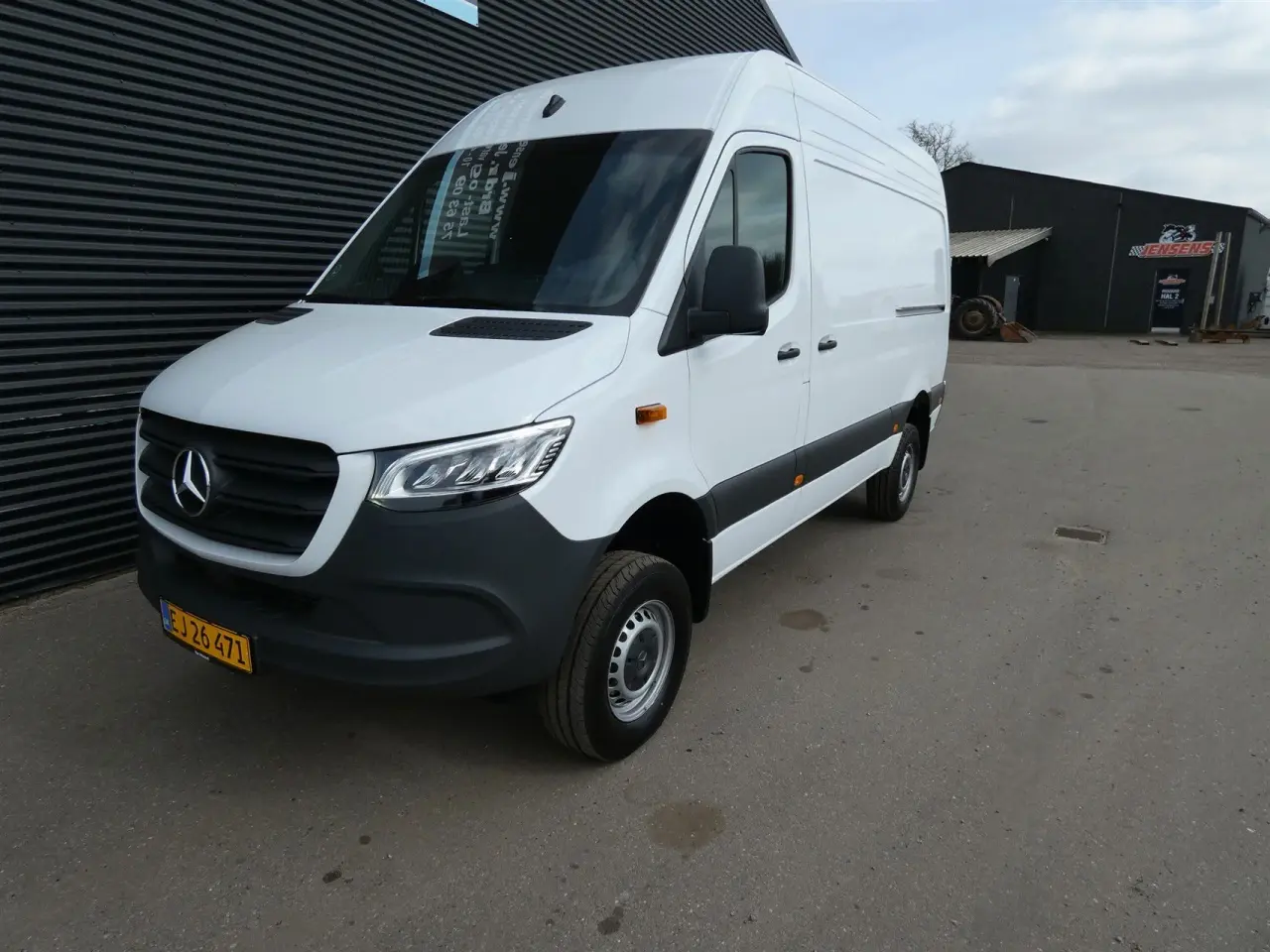 Billede 2 - Mercedes-Benz Sprinter 319 2,0 CDI A2 Select 4X4 9G-Tronic 190HK Van 9g Aut.