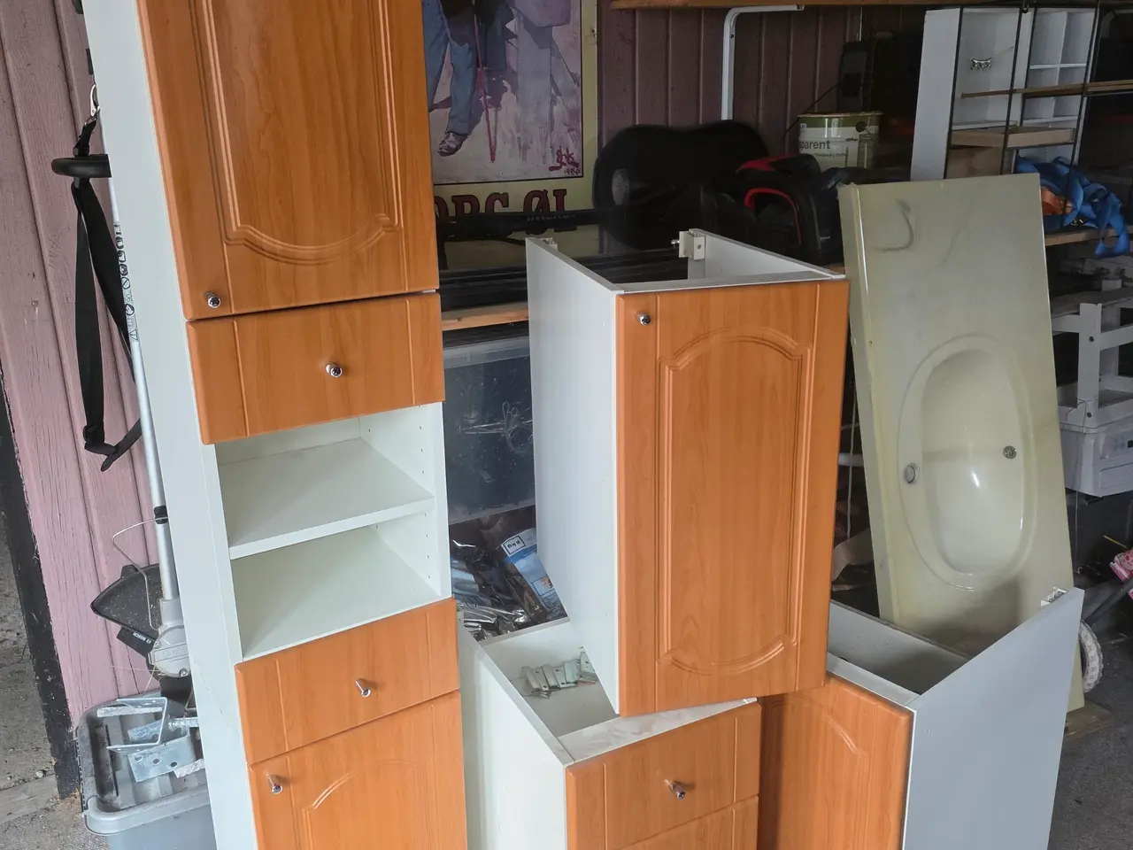 Billede 1 - Bad/toilet arrangement.
