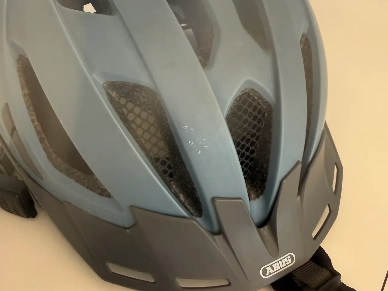 Billede 3 - Cykel hjelm, abus, urban 3.0