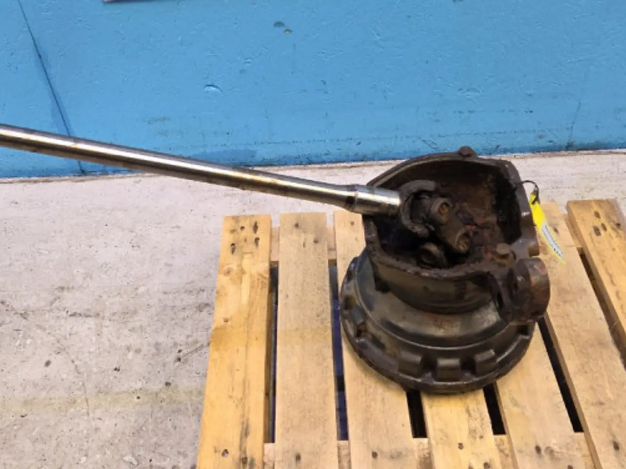 Billede 2 - Valmet 705 Hjulnav R.  30400720