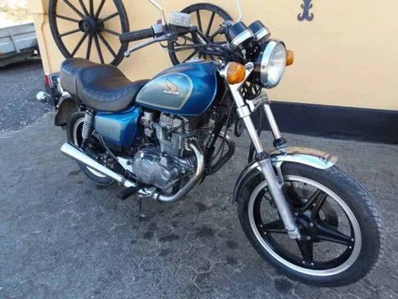 Billede 1 - Honda CM 400 T