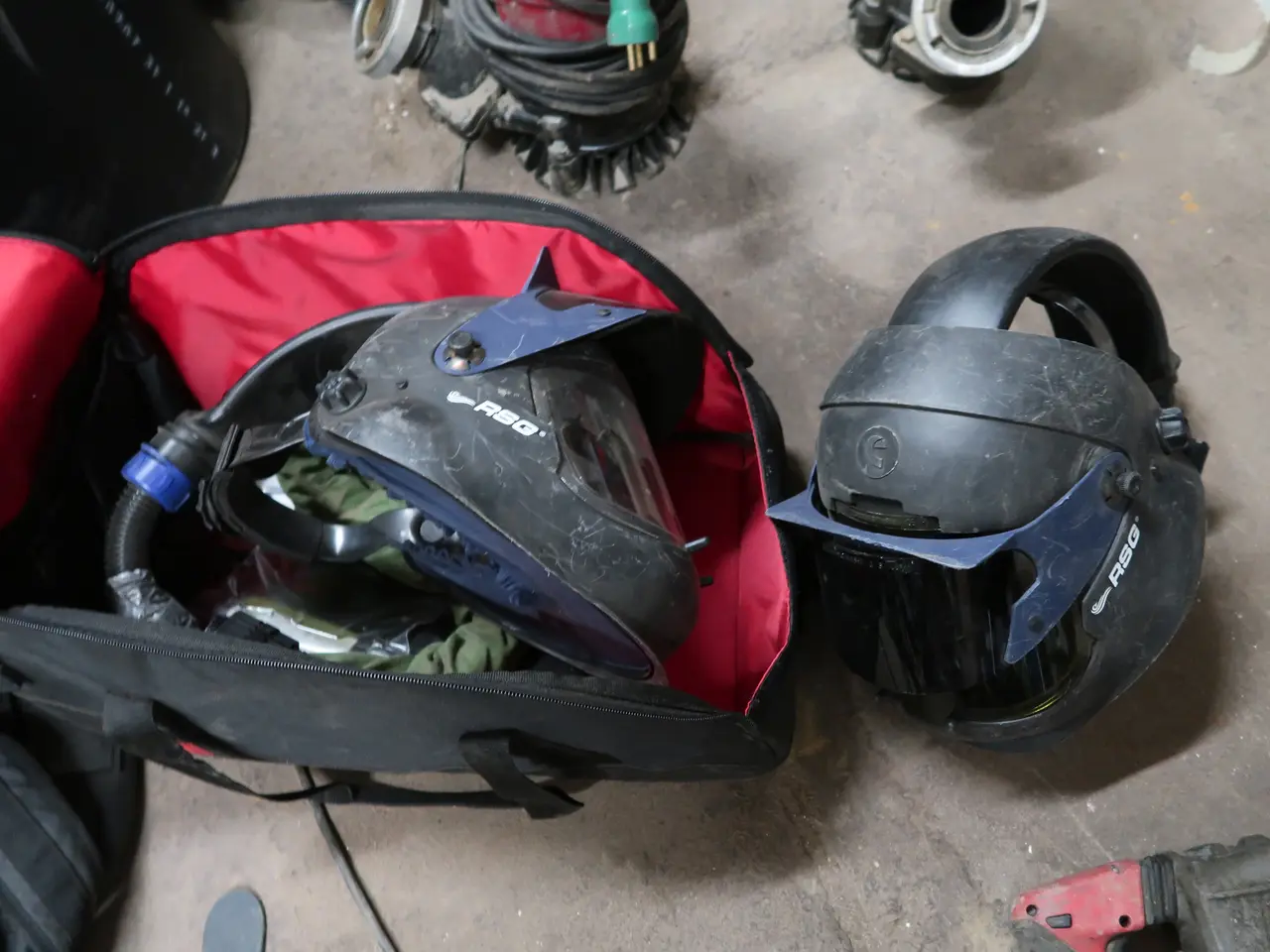 Billede 2 - 2 stk. Friskluftmasker RSG
