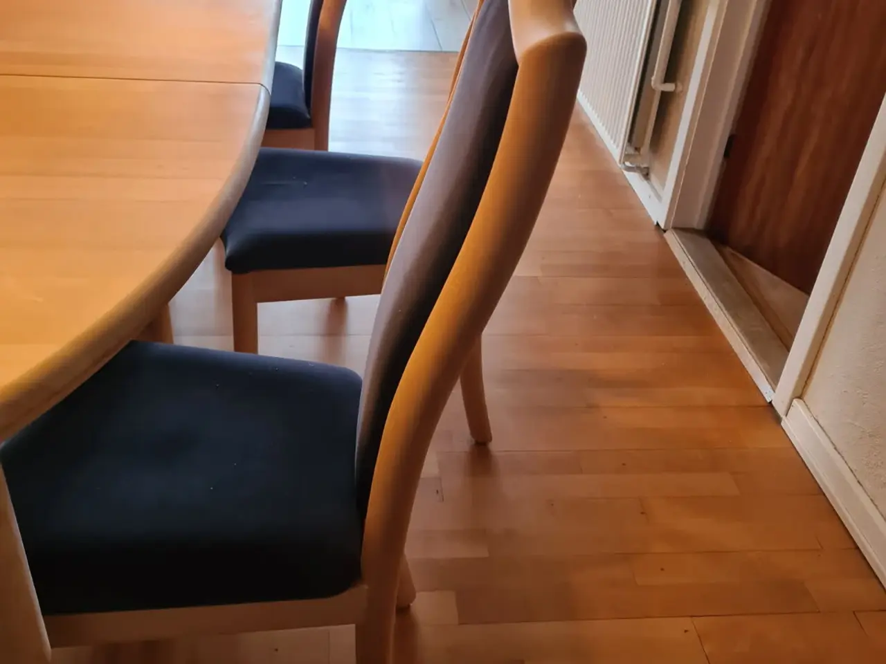Billede 2 - Skovby 6 spisestole i bøg model DC57BMU
