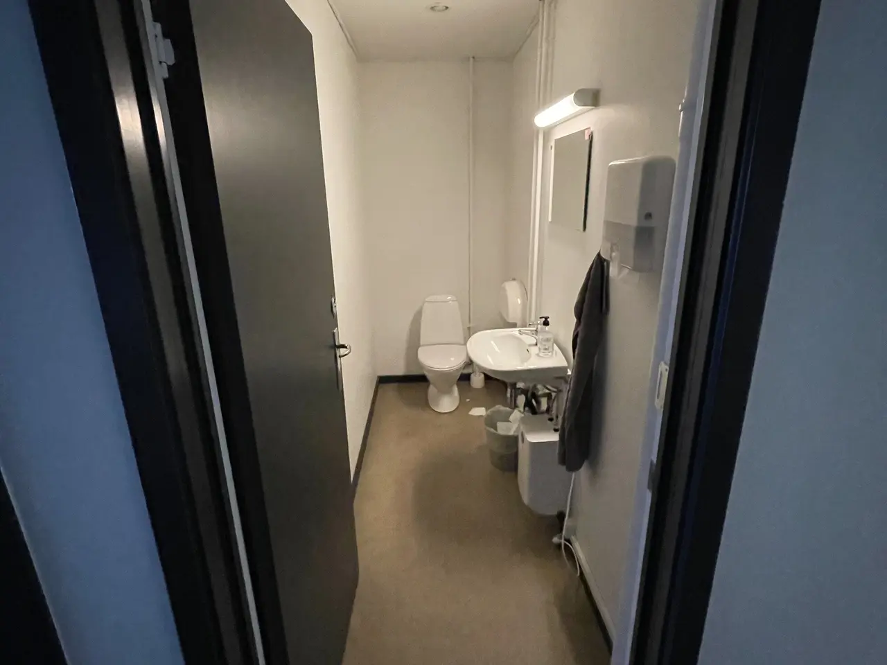 Billede 9 - 57 m2 lyst kontorlokale med egen terrasse