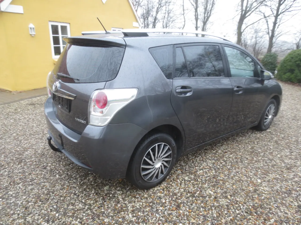 Billede 6 - Pæn Toyota Verso 1.6 D 7 Pers År 14. Nysynet