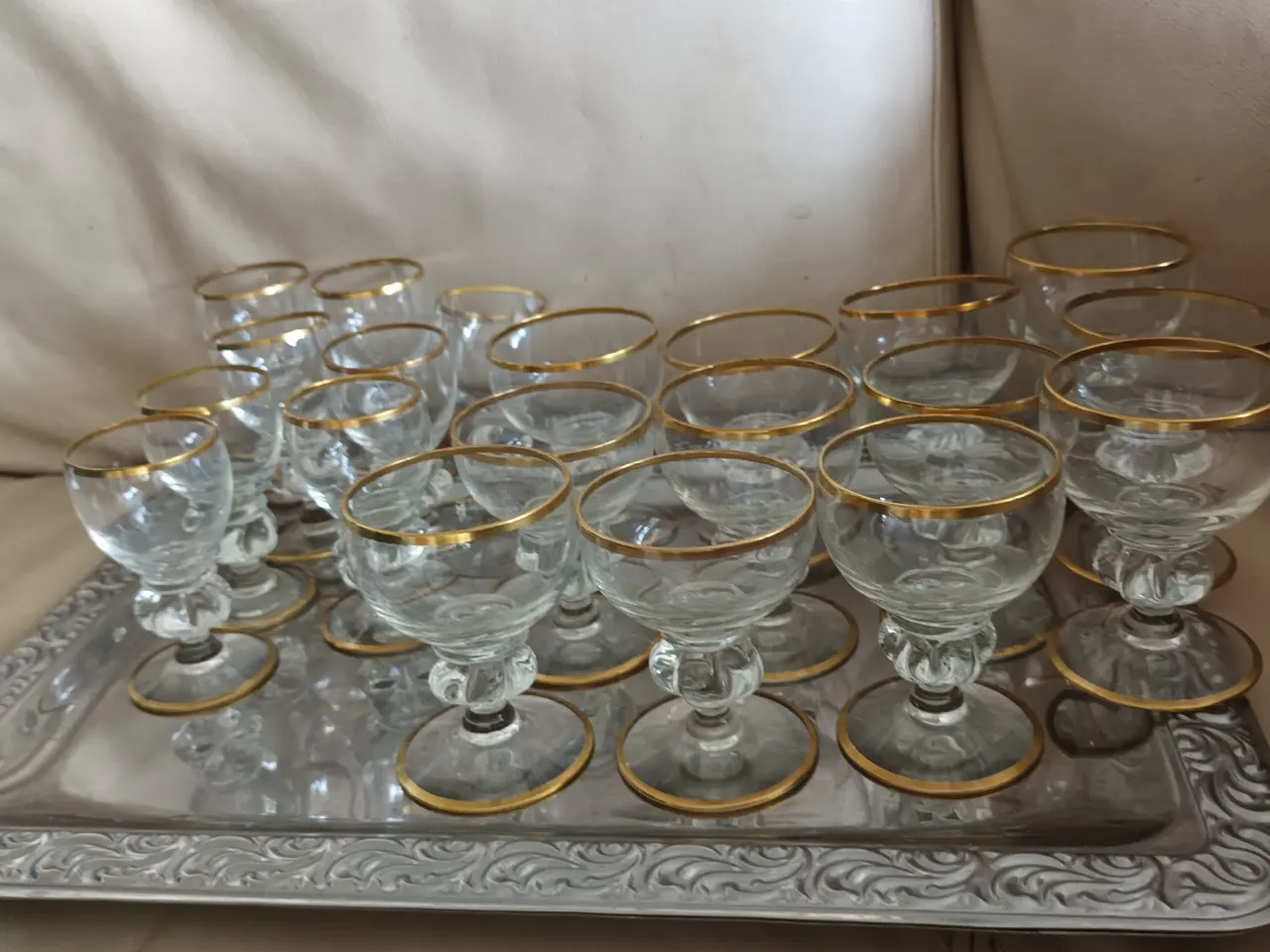 Billede 1 - Holmegaard Gisselfeld glas med guldkant. Små glas