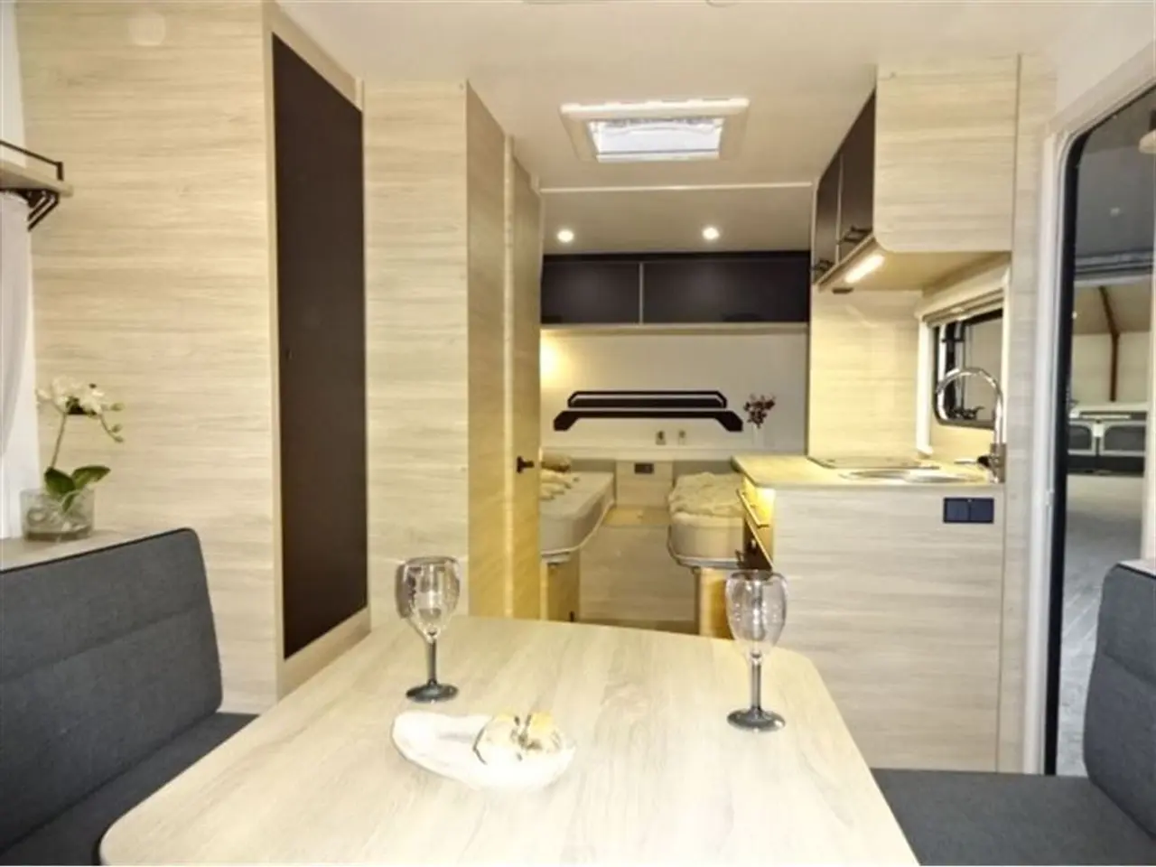 Billede 11 - 2026 - Caravelair Sport Line 492