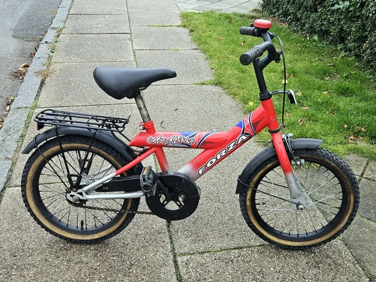 Billede 2 - 16" barnecykel sælges.