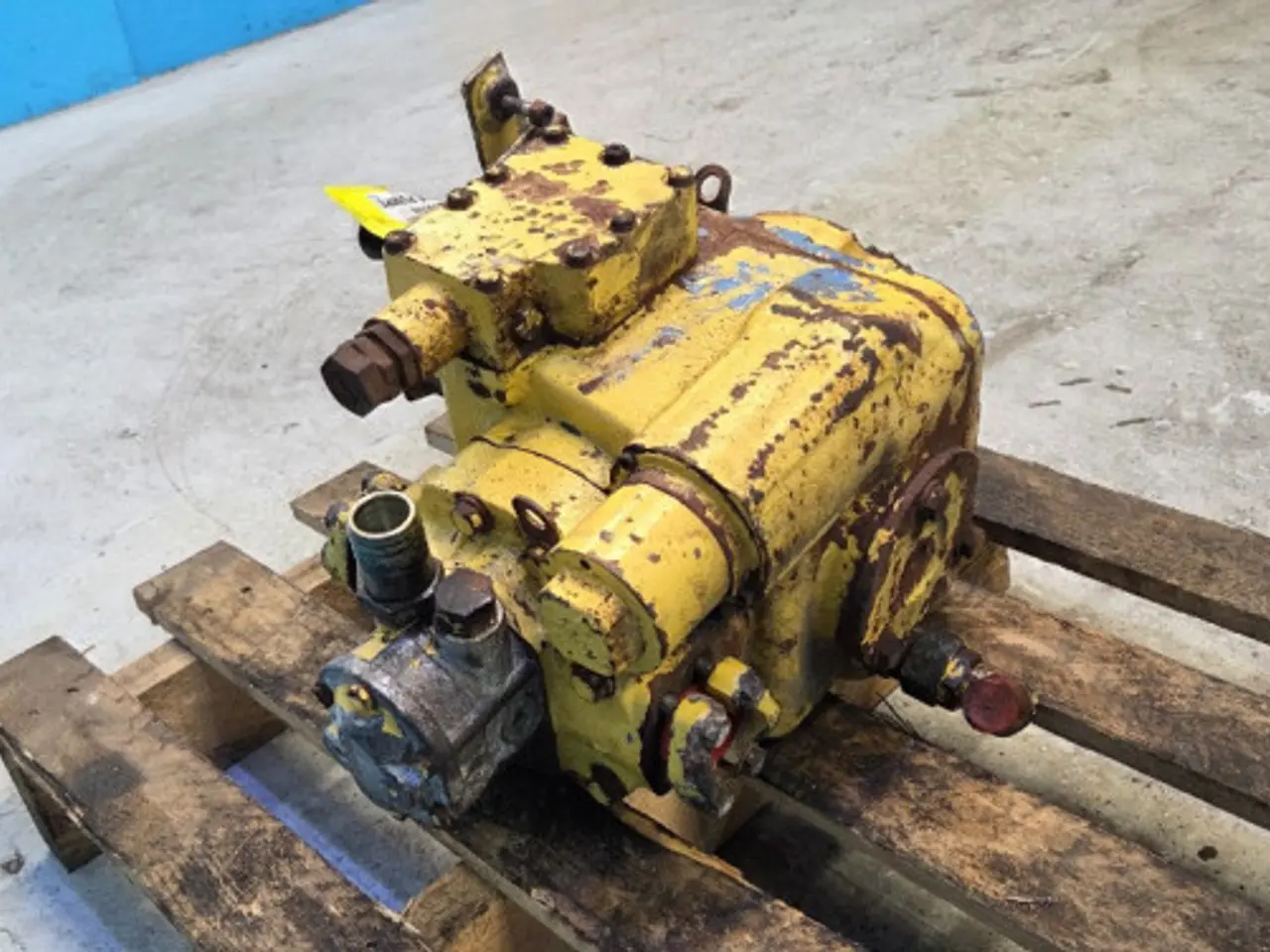 Billede 6 - New Holland TF44 Hydraulikpumpe 80445698