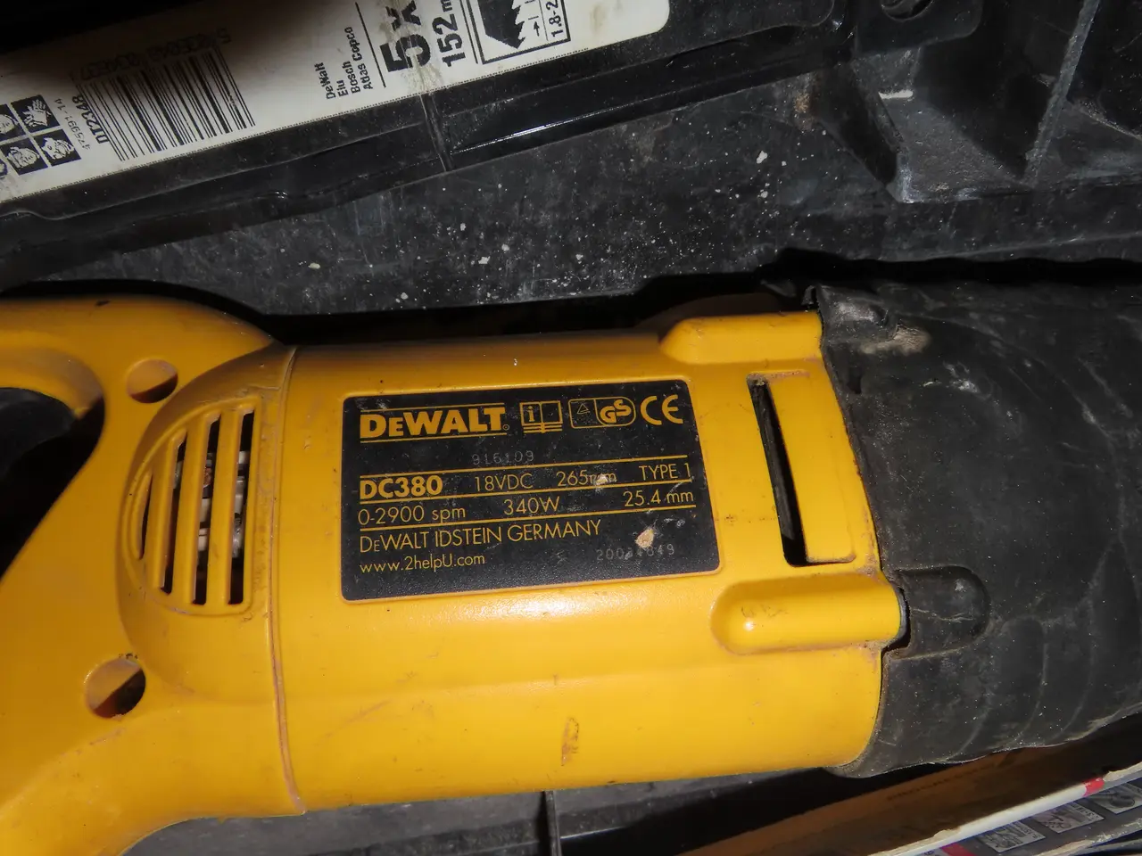 Billede 4 - Akku bajonetsav DEWALT DC380 med 2 stk. Batterier og lader