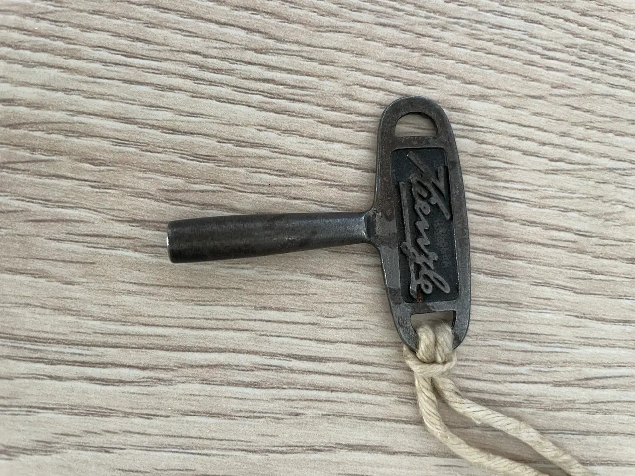 Billede 2 - vintage Kienzle vægur i messing og glas - 10