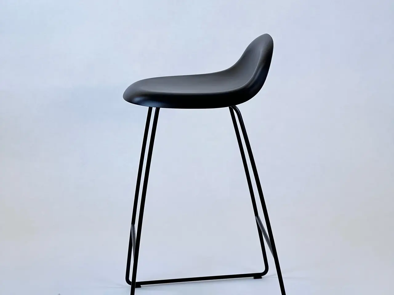 Billede 4 - GUBI 3D Bar Stool Barstol – Sort SH 75 cm