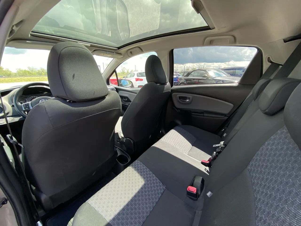 Billede 13 - Toyota Yaris 1,3 VVT-I T2 Komfort + Skyview 100HK 5d 6g