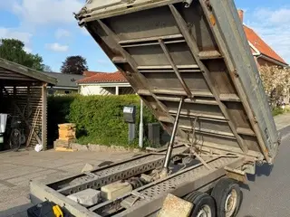 Tiptrailer 2500kg holder syn til den 24-06-2026