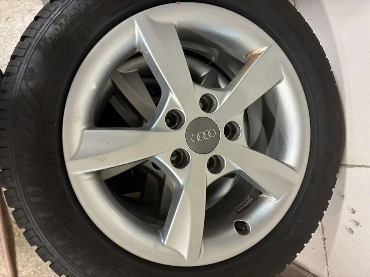 Billede 4 - Original Audi alufælge