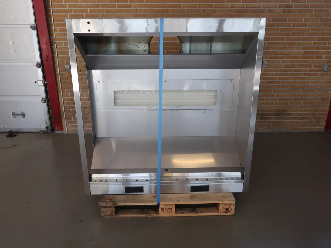 Billede 1 - Emfang med lys - 150x150x55,5 cm