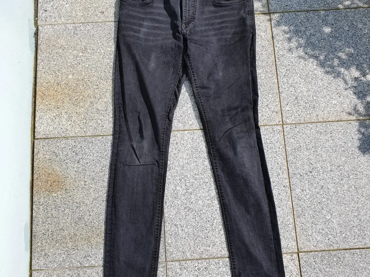 Billede 1 - Jeans. Mørkegrå. Jack and Jones.