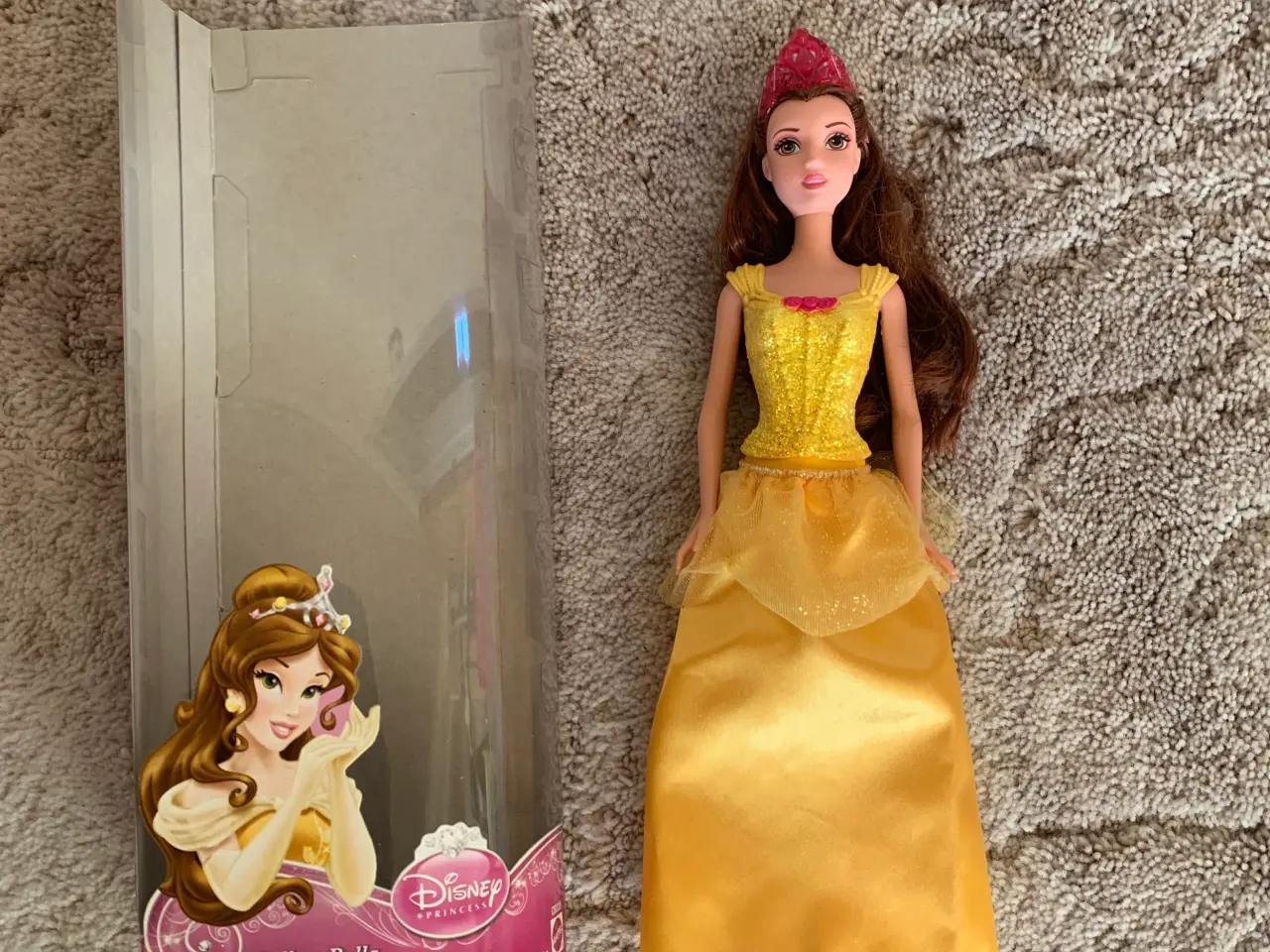 Billede 1 - Barbie Bella dukke