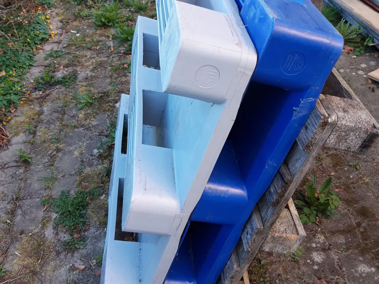 Billede 2 - Plast palle kraftig 120cm x 100cm