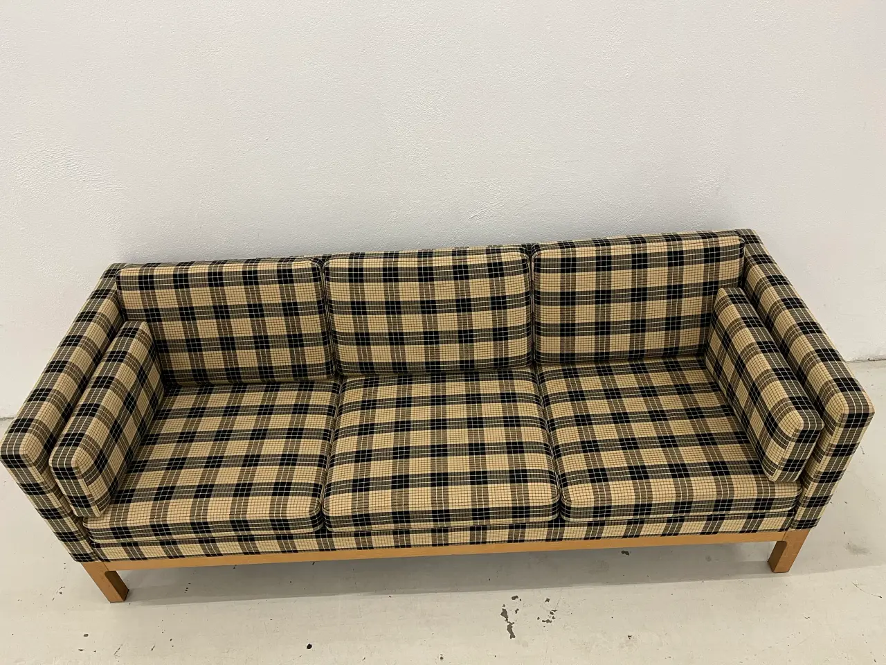 Billede 7 - Børge Mogensen 3 Pers.Sofa i ternet stof, ben i Eg