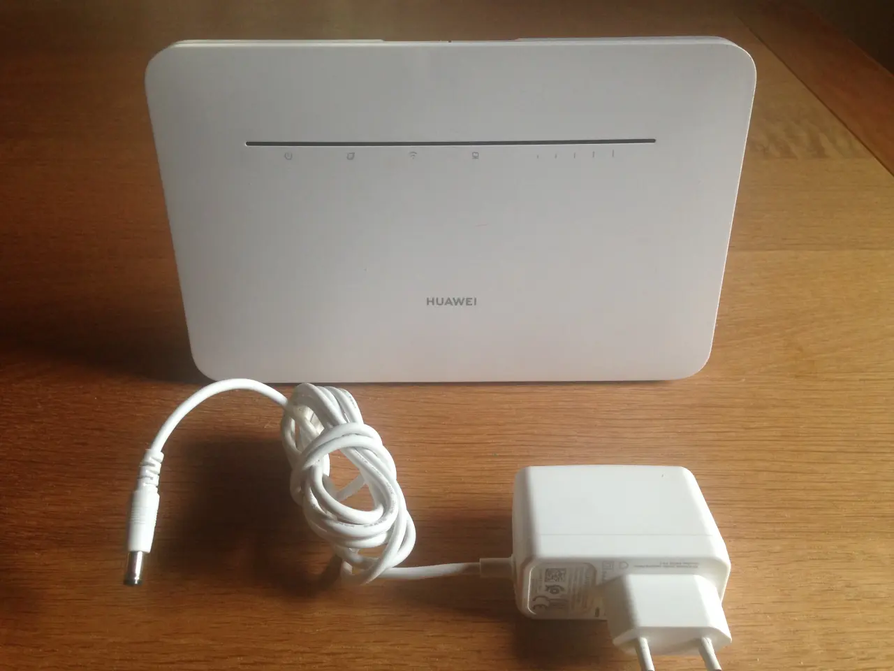 Billede 1 - Router Huawei for simkort.....