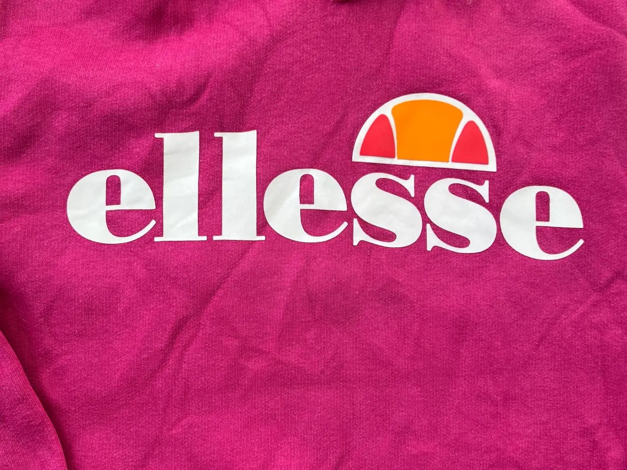 Billede 2 - Pink hoodie fra Ellesse