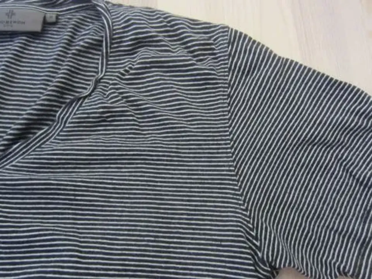 Billede 2 - Str. M, Lindbergh CPH t-shirt