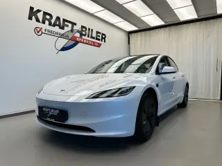 Tesla Model 3 RWD