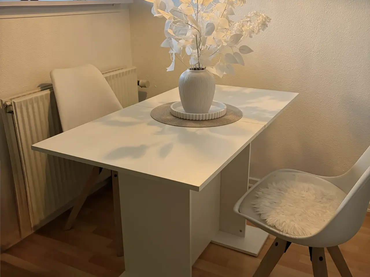 Billede 2 - Spisebord BYD
