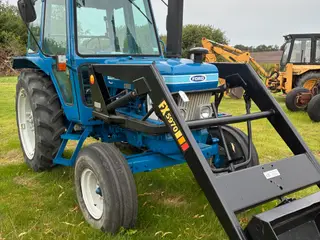 Ford 6610 med Læsser