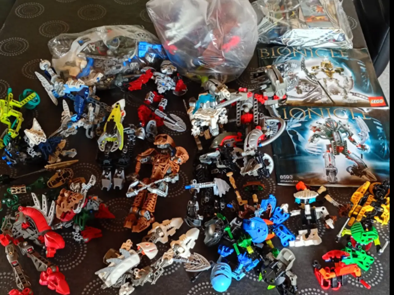 Billede 1 - Lego Bionicle Lot - Mange forskellige