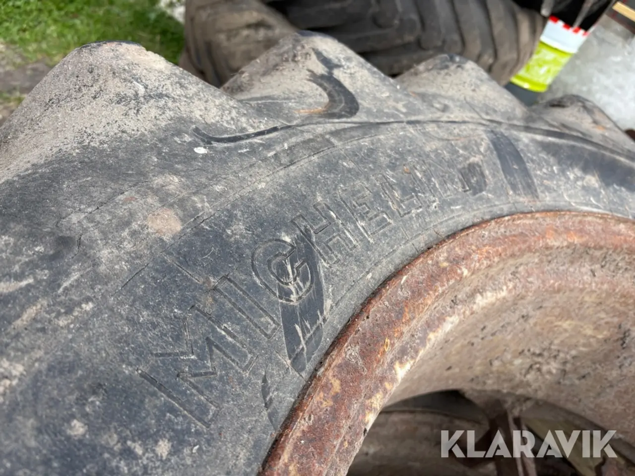 Billede 9 - Tvillingehjul 16.9 R38 5 armet 2 styk