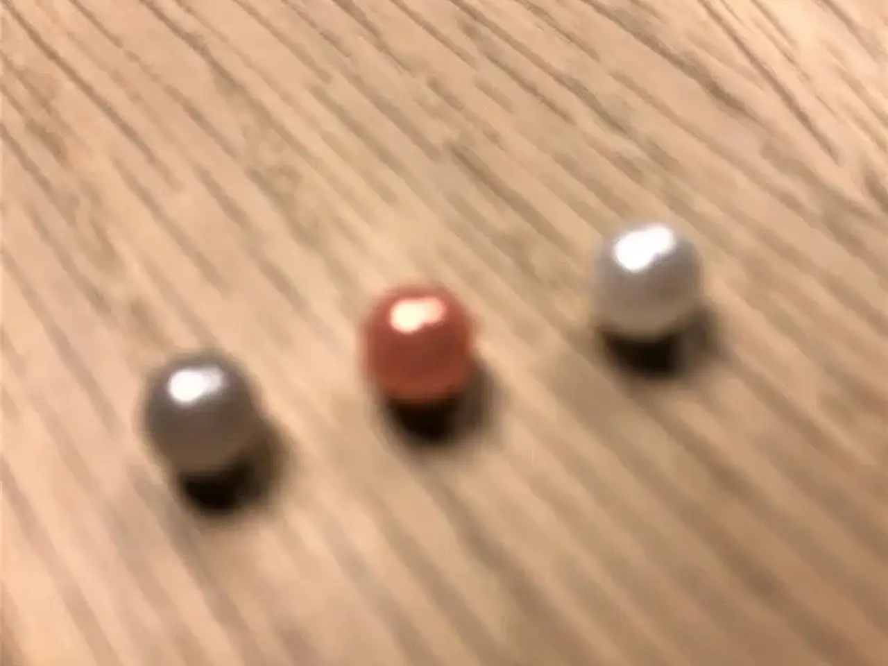 Billede 6 - HAVFRUE-ØRERINGE med perler.