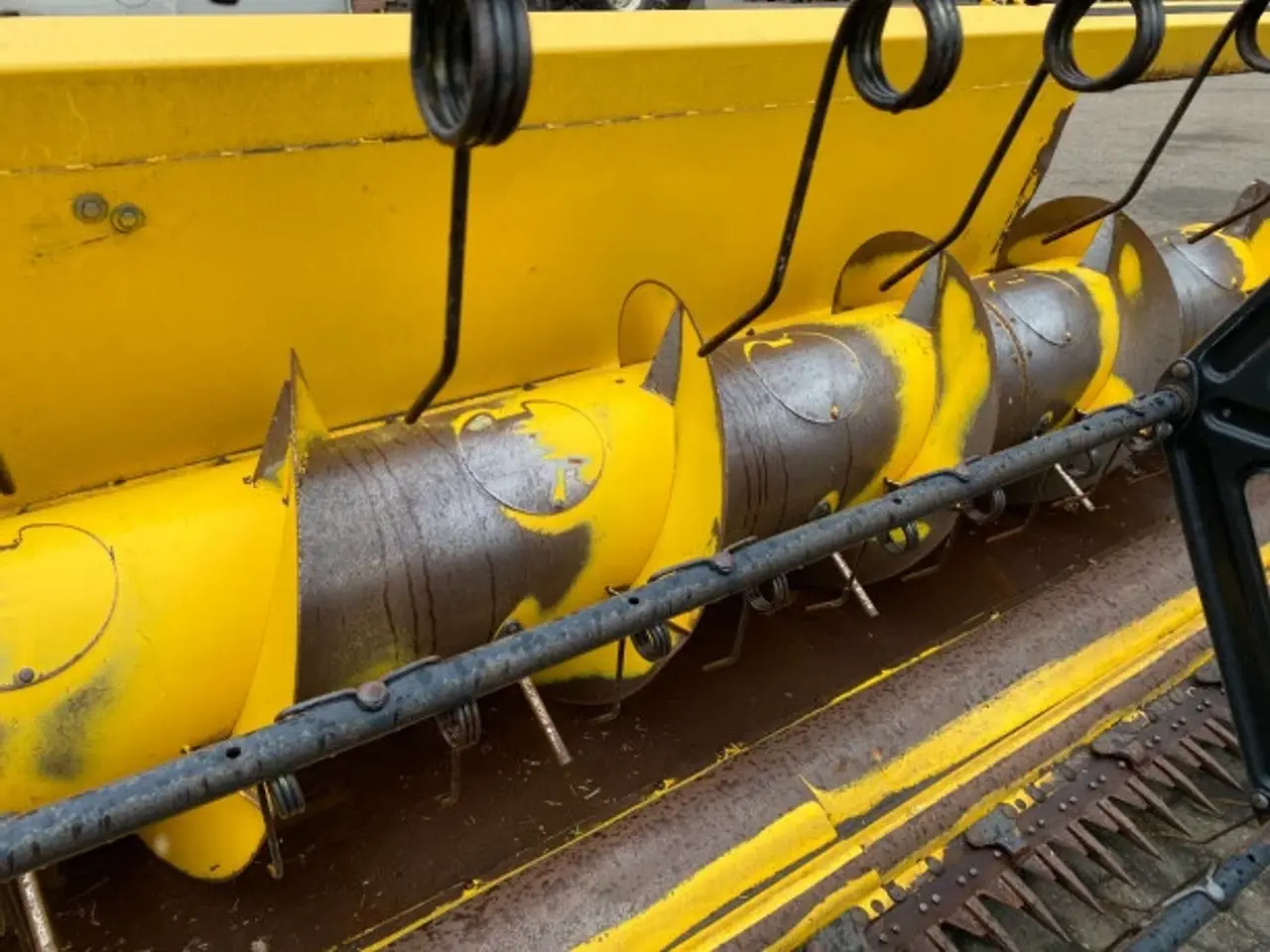 Billede 13 - New Holland 24" skærebord