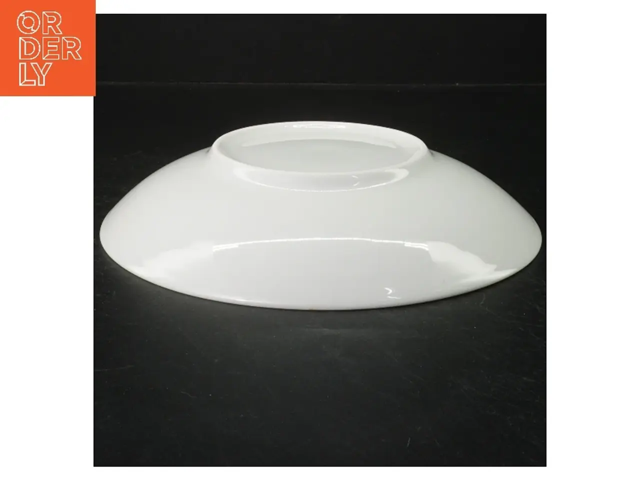 Billede 2 - Hvide middagstallerkener (4 stk) (str. 22 cm)