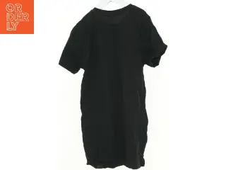 T-Shirt fra DWG (str. 152 cm)