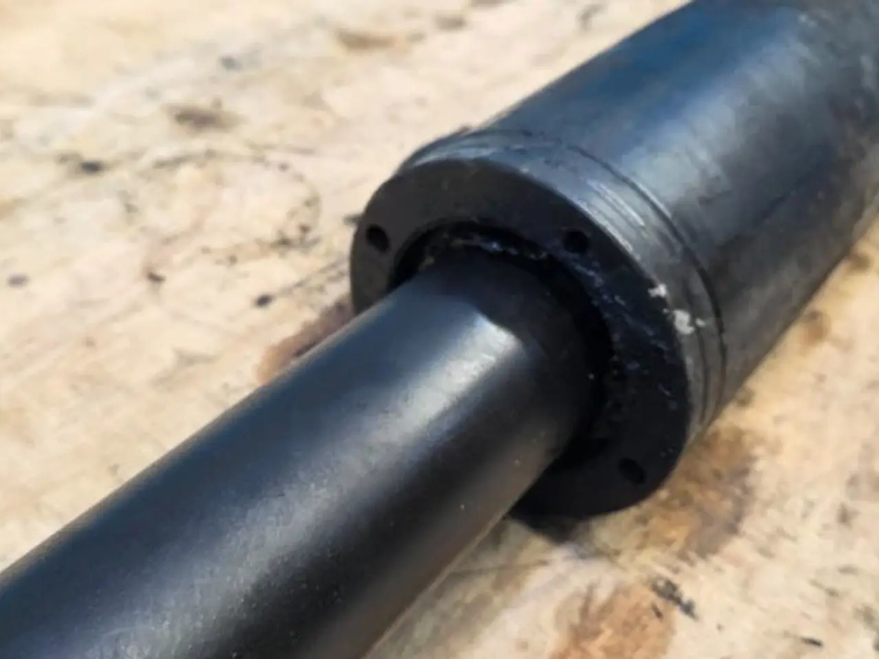 Billede 16 - New Holland LB115B Cylinder 85800070