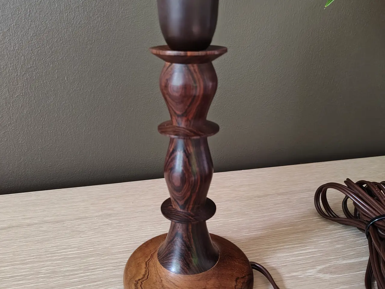 Billede 3 - Flot gammel palisander bordlampe