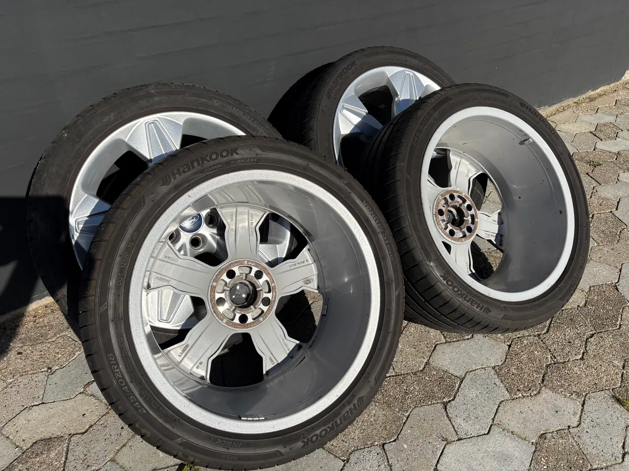 Billede 3 - 18" Org. Ford Alufælge m/gode Hankook Sommerdæk