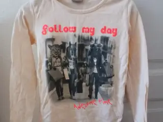 Langærmet printet bluse