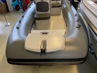 Grand S420 NL LAGERBÅD