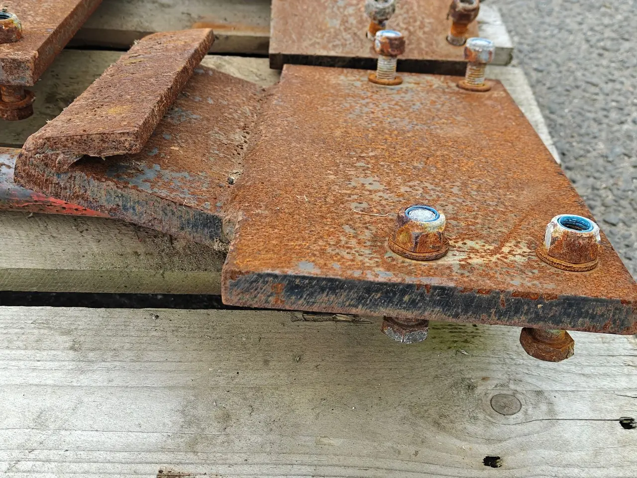 Billede 5 - - - - Halmspyd til montering i skovl