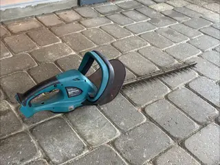 Makita hækklipper